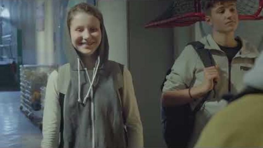 Preview image for the video "CarMiA 3 movies AT".